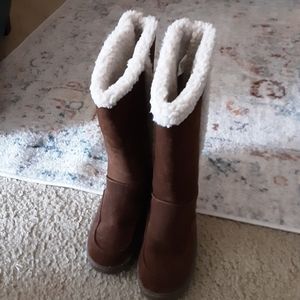 Winter boots